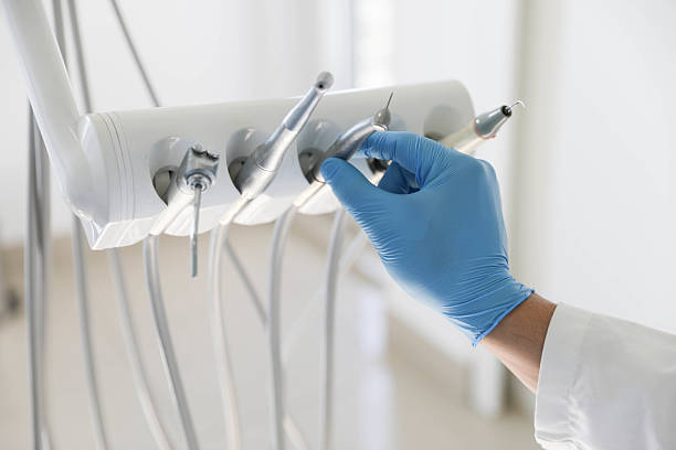 Professional Wisdom Tooth Removal technician working in Haywood County County, NC